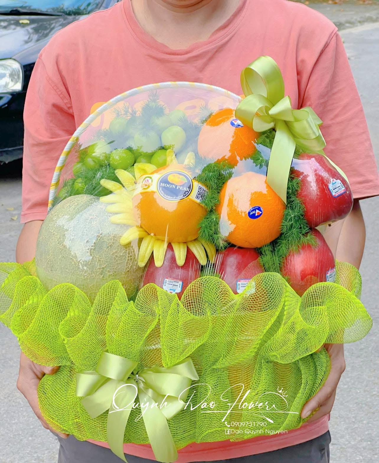 Giỏ trái cây to
