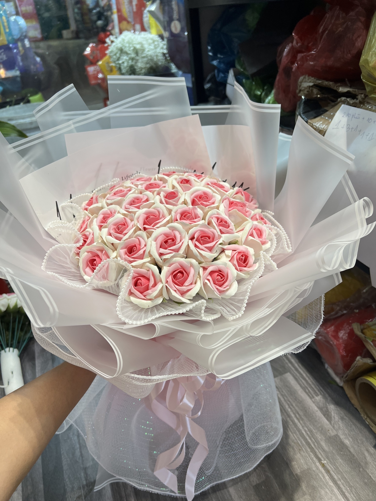 Bó hoa sáp song hỷ màu hồng 