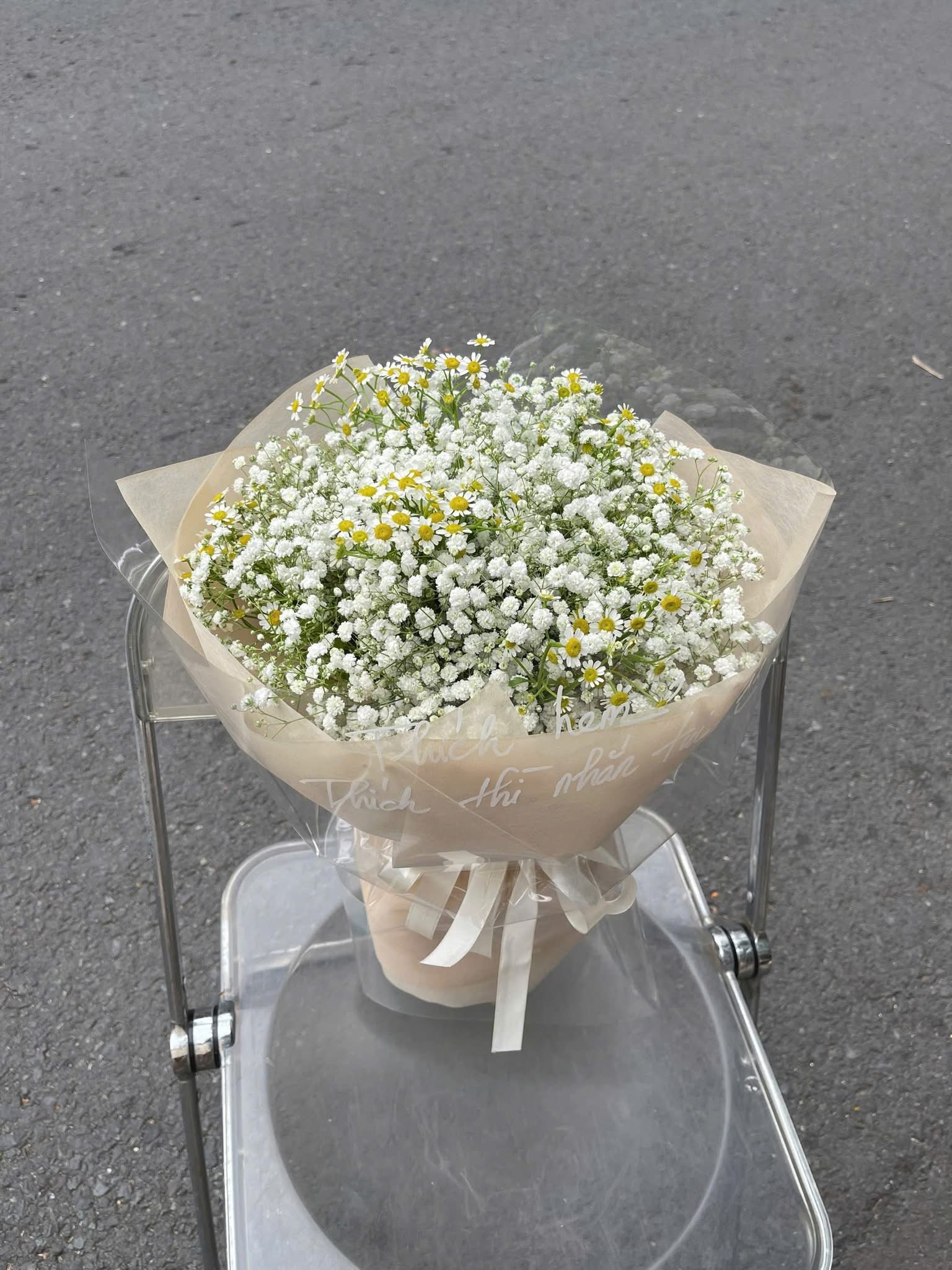 Bó hoa bi tặng tốt nghiệp 