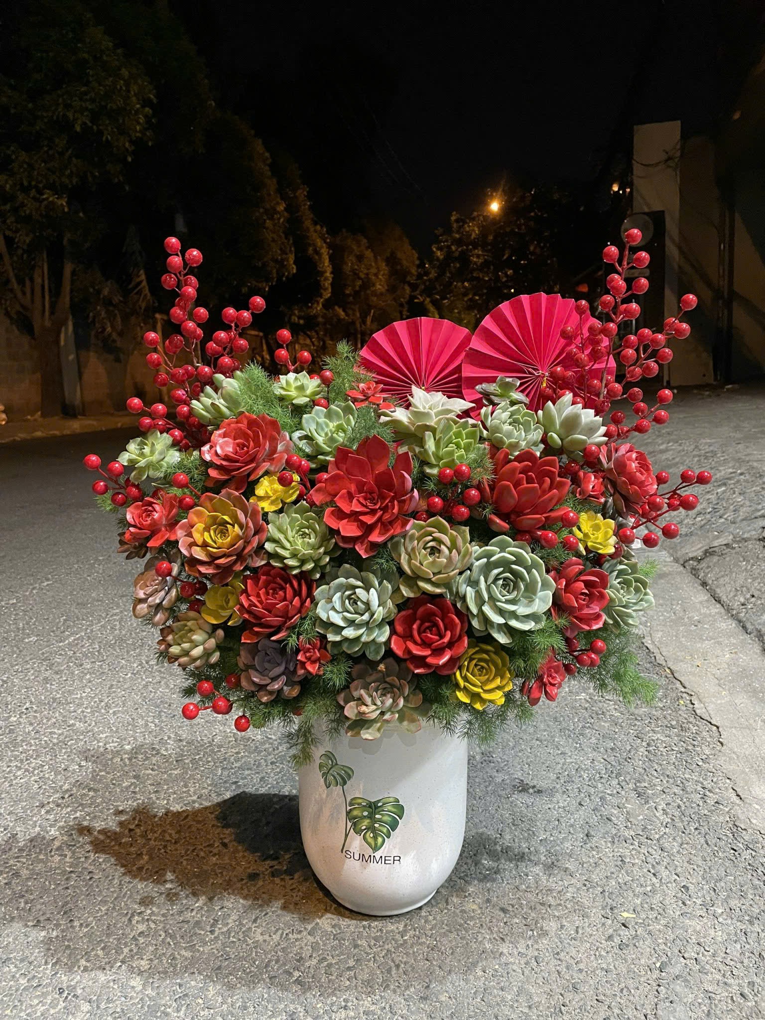 Hoa sen đá tại quận 2