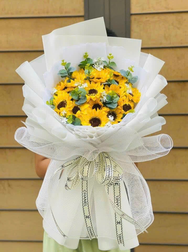 Bó hoa hướng dương sáp tặng tốt nghiệp 