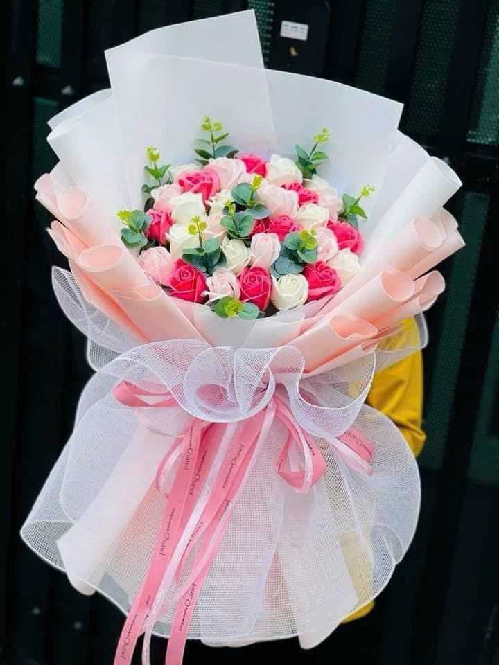 Bó hoa sáp màu hồng mix đẹp 