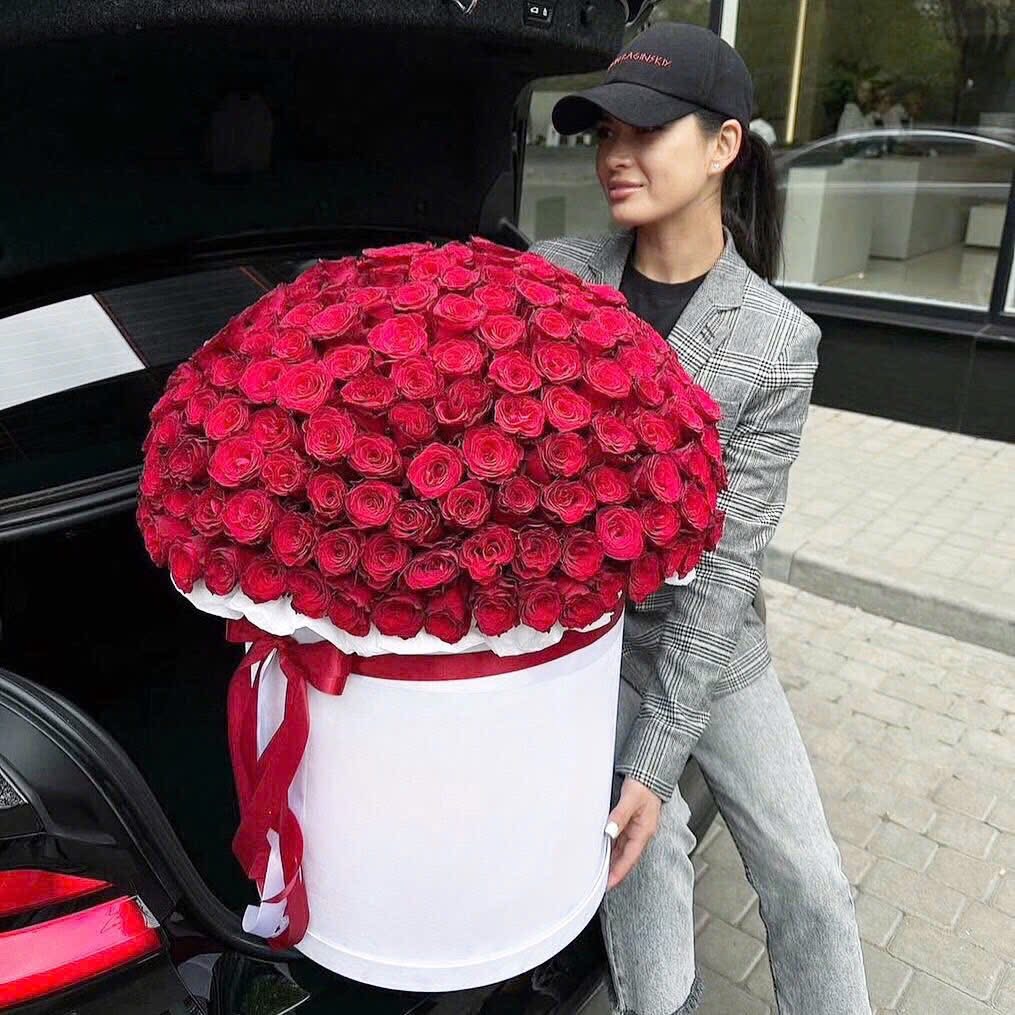 Hộp hoa Hồng đỏ khổng lồ