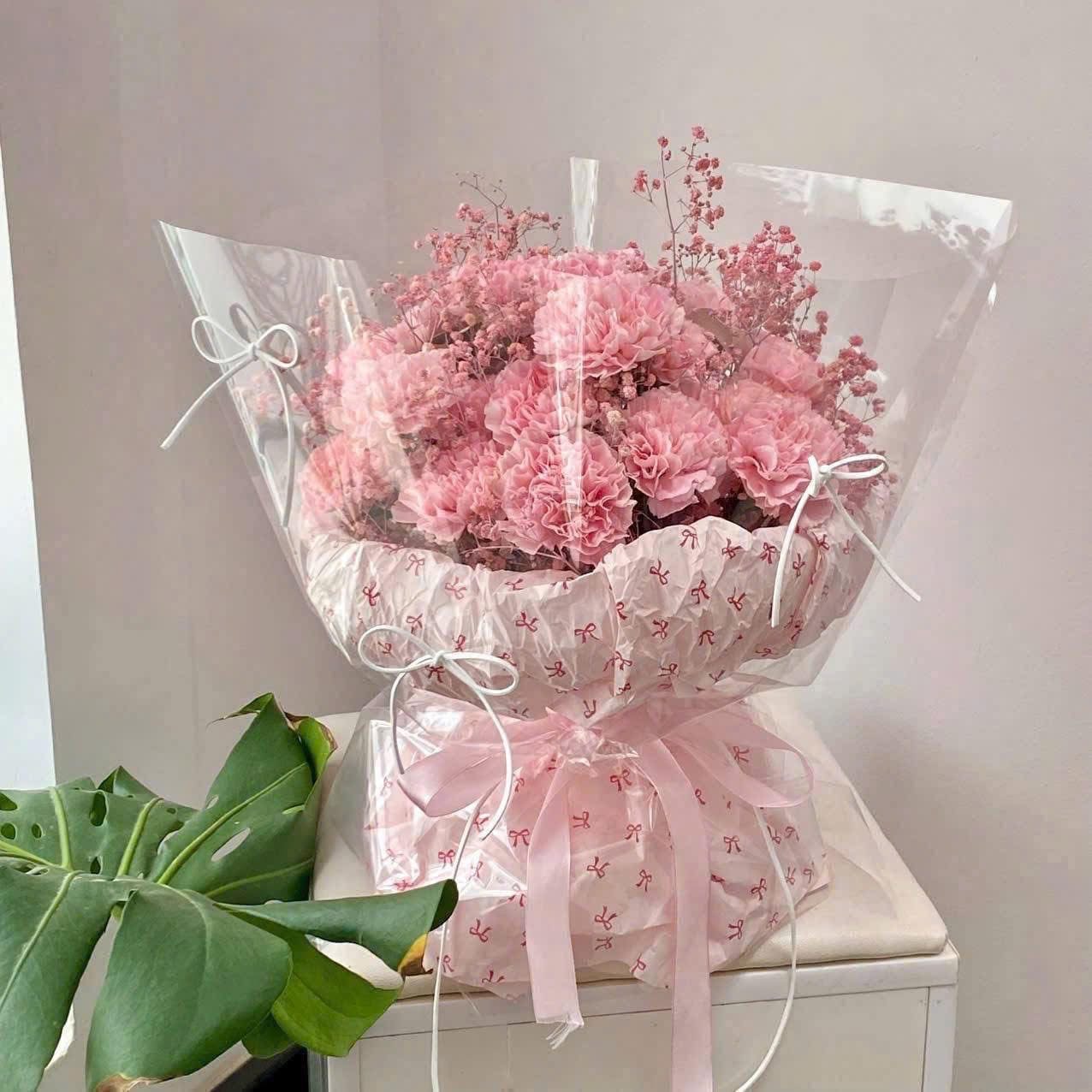 Bó hoa cẩm chướng hồng thủ Đức 
