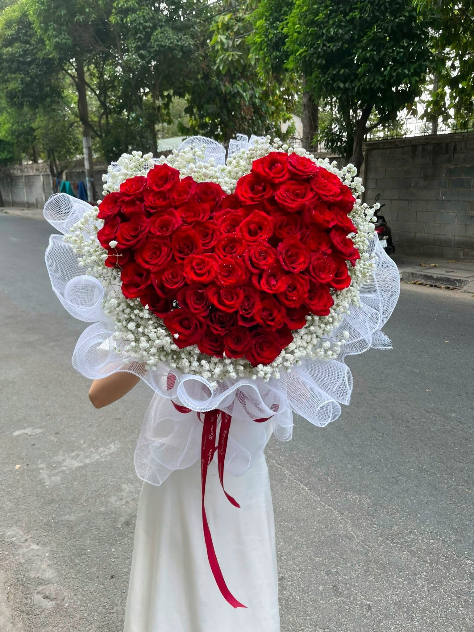 Bó hoa trái tim phồng