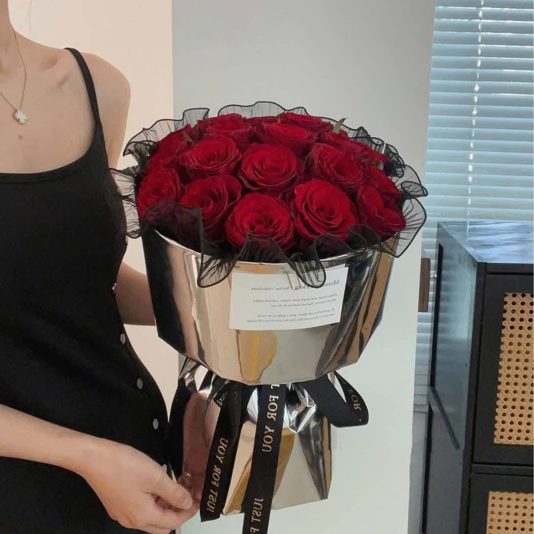 Bó hoa Hồng Nhung đỏ tại quận 1