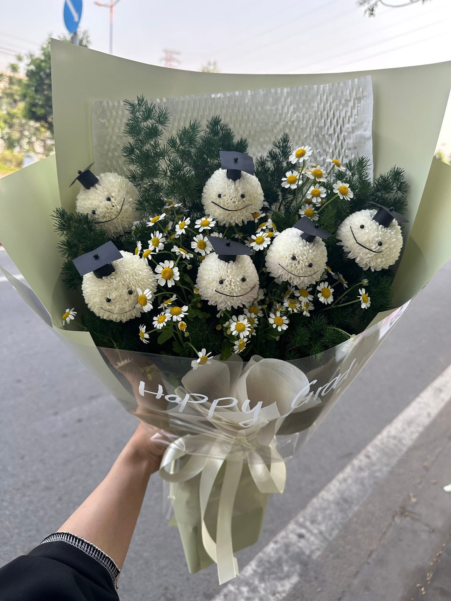 Hoa tốt nghiệp quận 9, Sài Gòn 