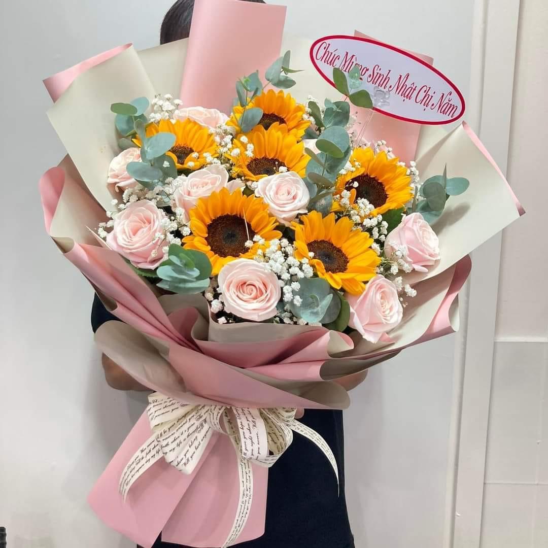 Đặt hoa tươi dành cho lễ tốt nghiệp