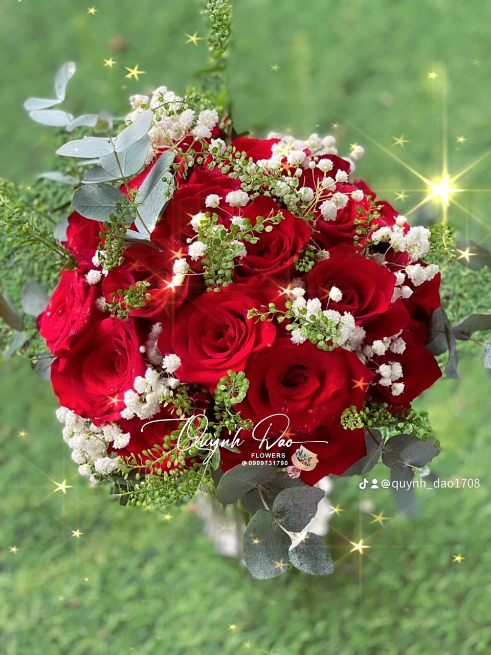 Hoa cưới màu đỏ