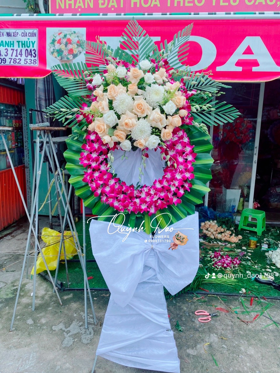 Hoa chia buồn cùng gia đình anh chị