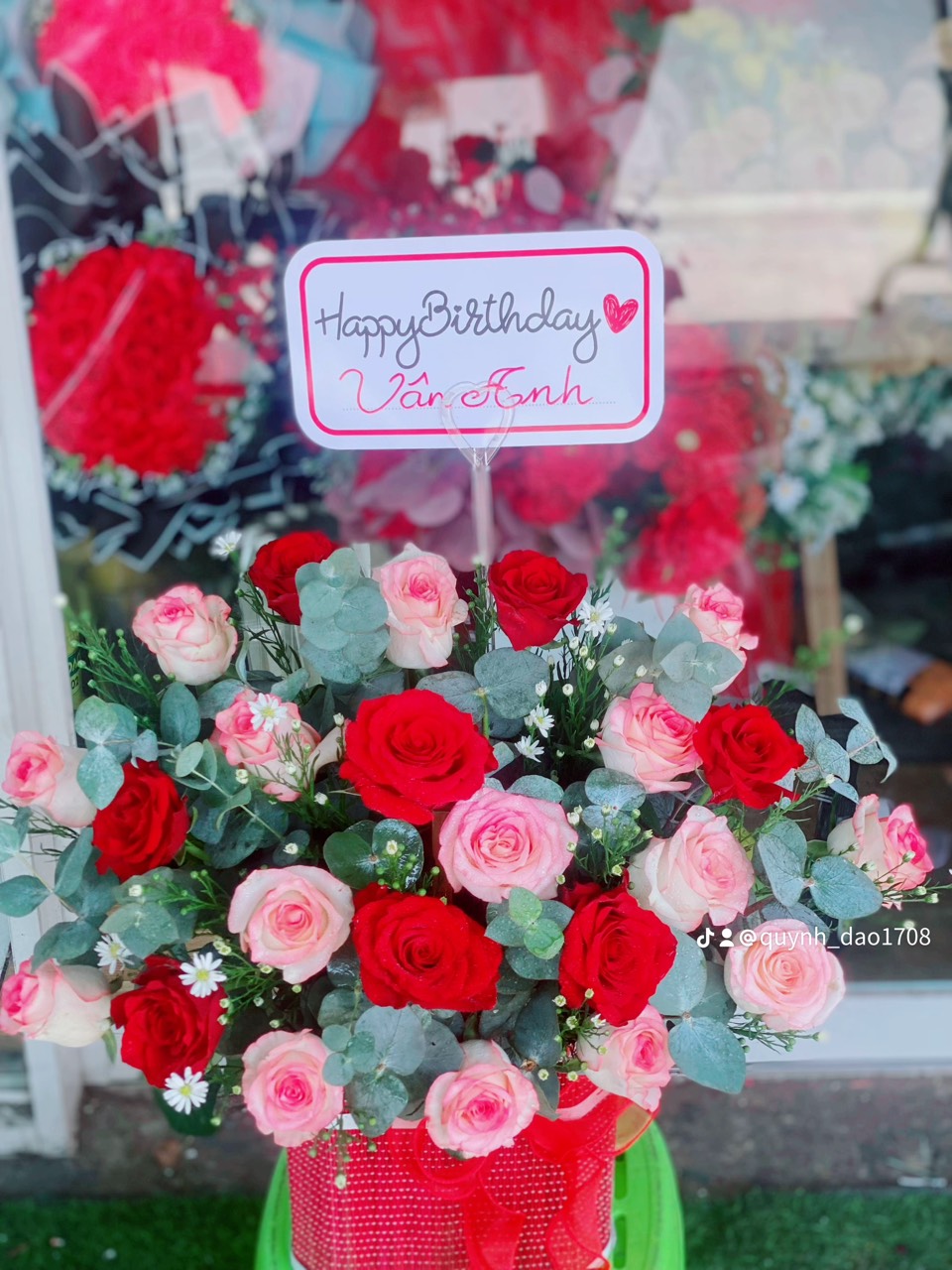 Giỏ hoa khai trương tặng đồng nghiệp 