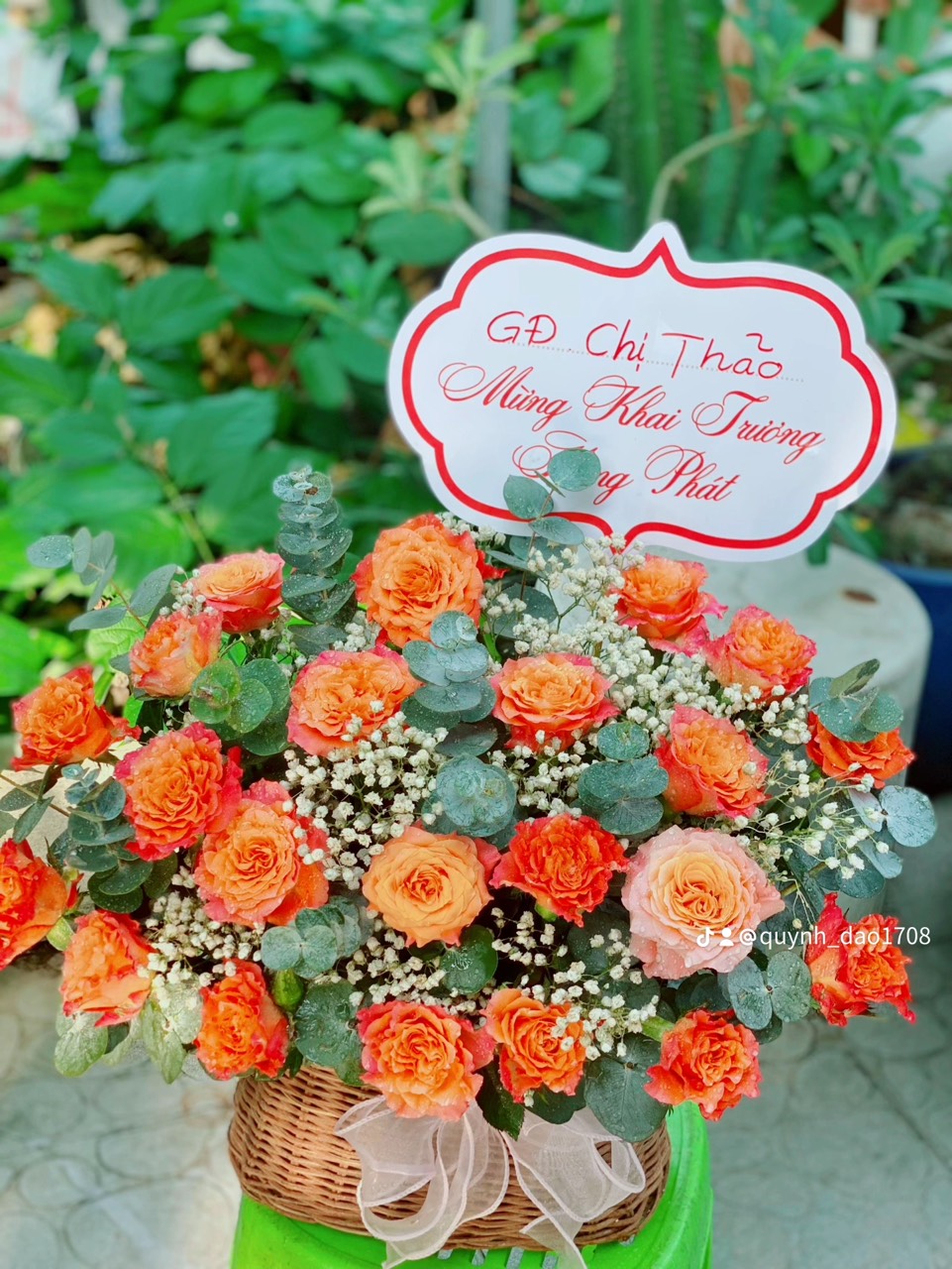 Giỏ hoa khai trương tone cam