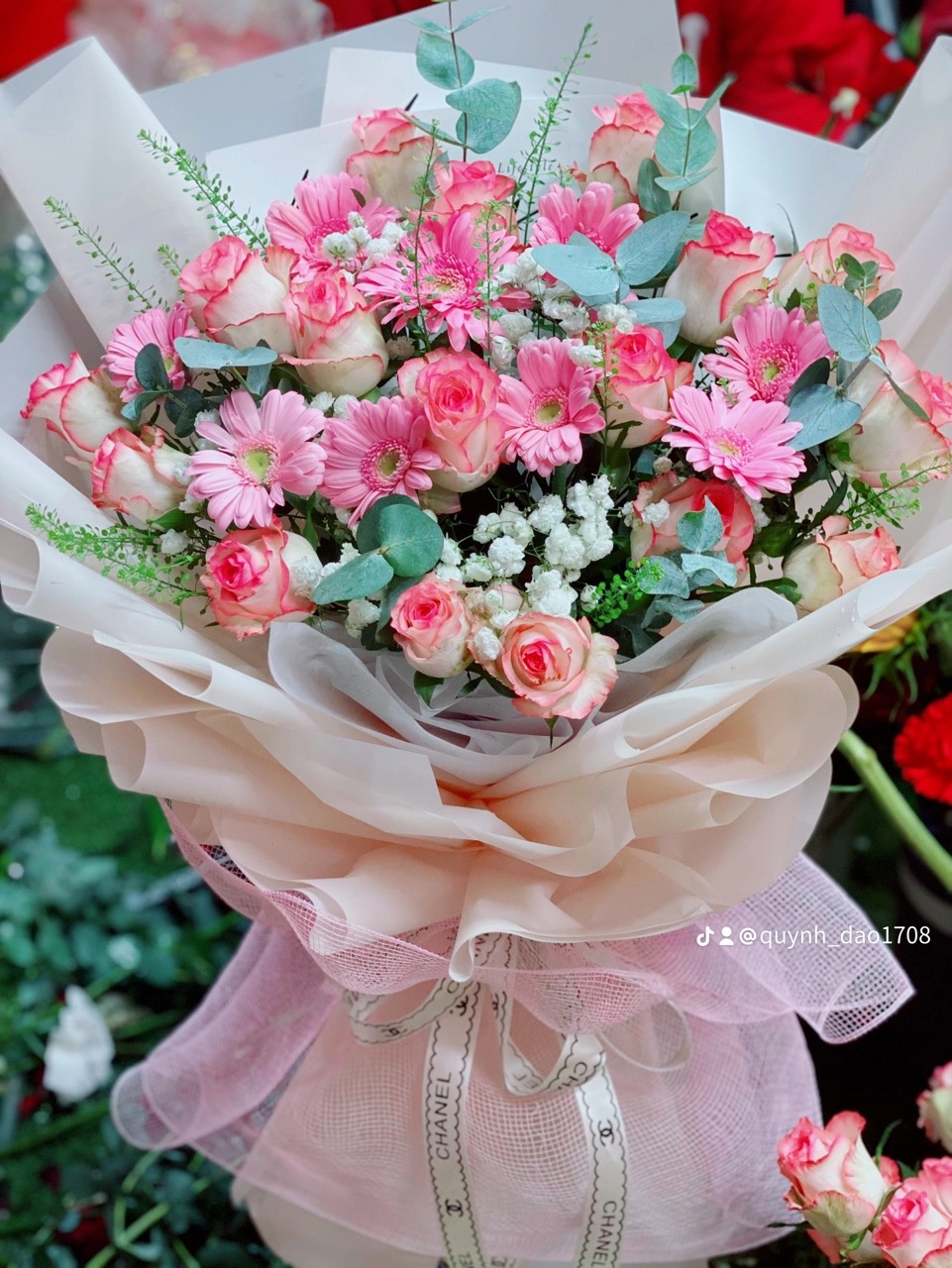 Bó hoa Hồng ,Hoa tươi tặng gia đình , bạn bè tại Bình Dương 