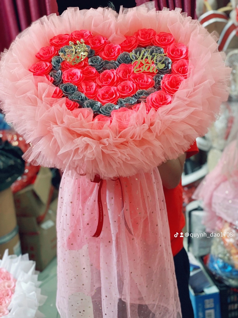 Bó hoa trái tim tặng vợ