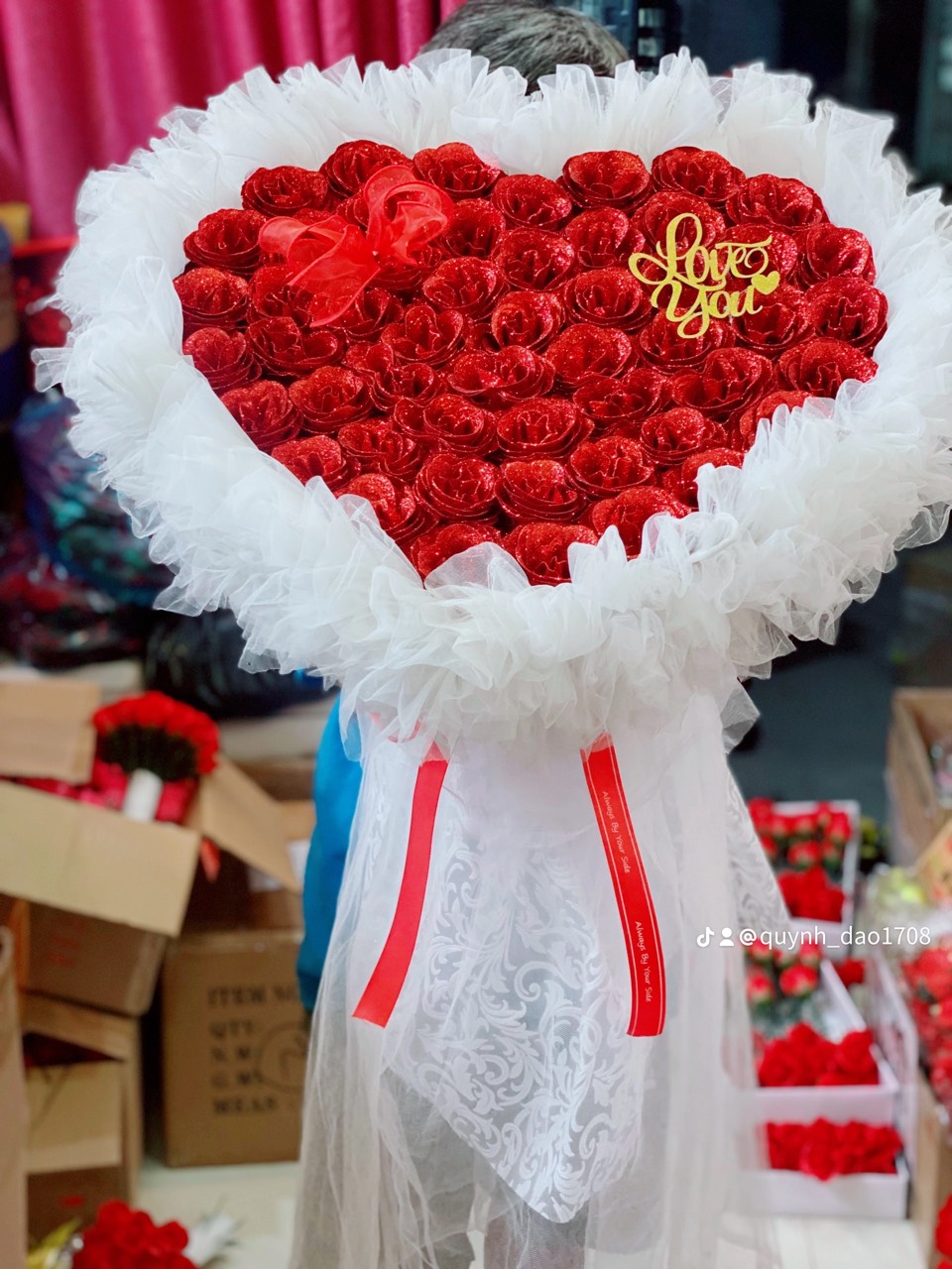 Bó hoa trái tim voan giá rẻ tại Thủ Đức 