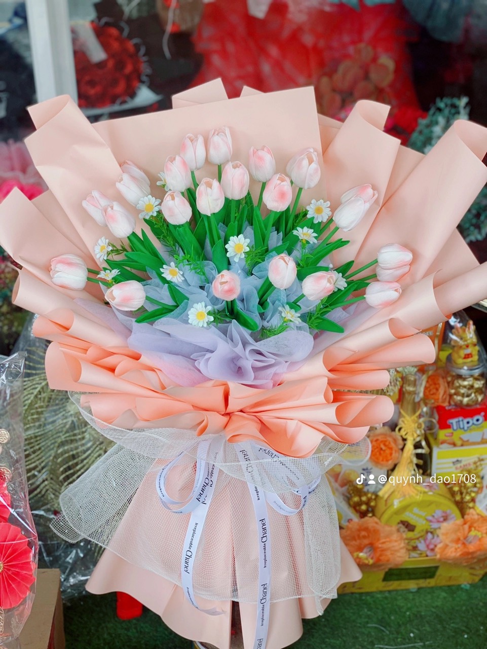 Bó hoa tulip  tặng đồng nghiệp  