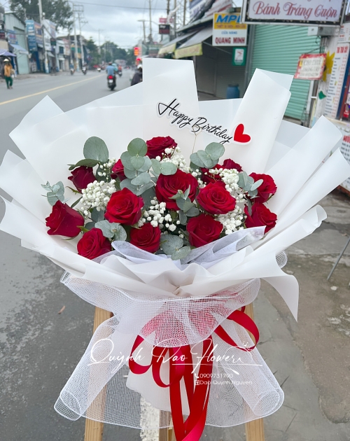 Bó hoa hồng đỏ tặng tốt nghiệp 