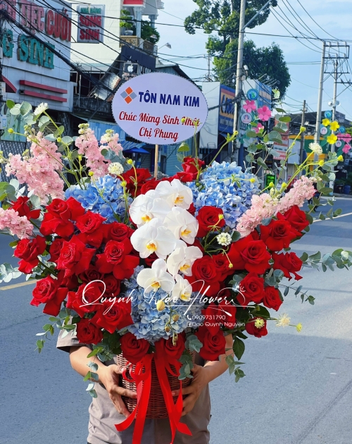 Giỏ hoa cao cấp to đẹp 