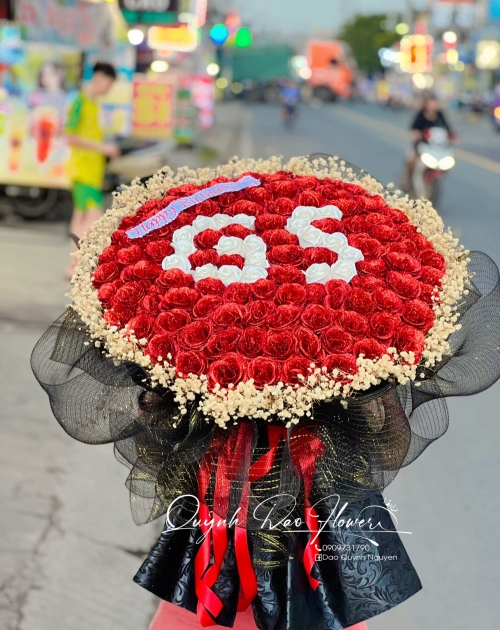 Bó hoa nhũ 99 bông tròn mix bi khô