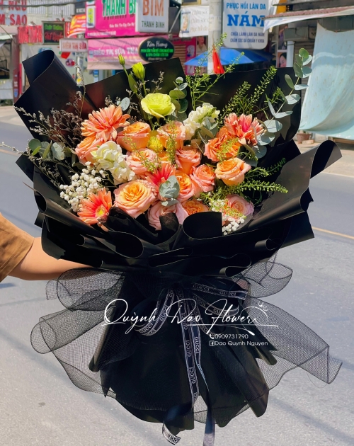 Bó hoa mix tone cam