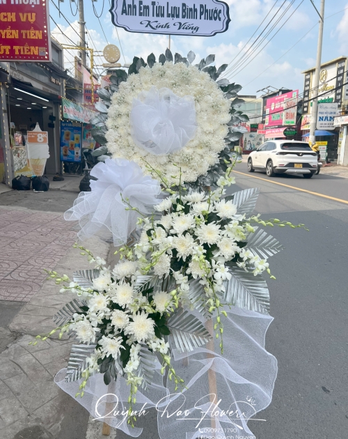 Kệ viếng cao to 3 tầng 