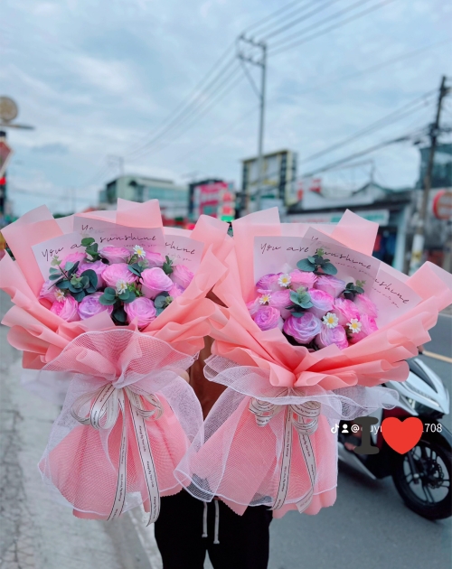 Bó hoa sáp nhũ galaxy 