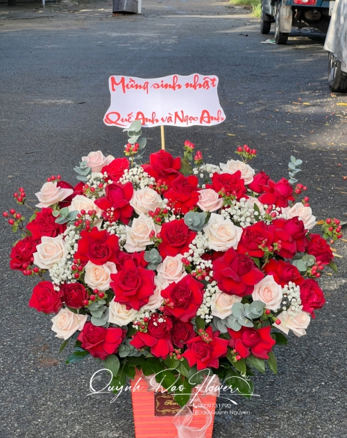 Lẵng hoa tặng sinh nhật 