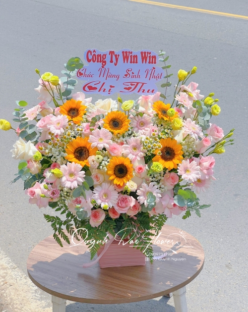 Lẵng hoa để bàn 