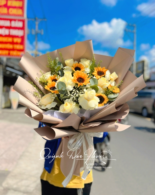 Hoa tốt nghiệp cho bạn gái , lễ trưởng thành 