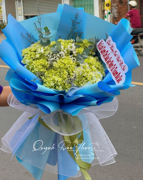 Bó hoa Cẩm Tú cầu tặng cho nam 