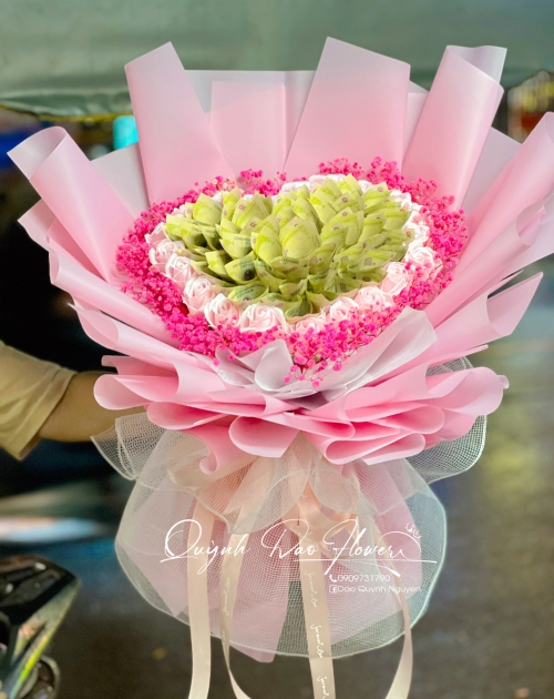 Bó hoa tiền trái tim 50 tờ 10k