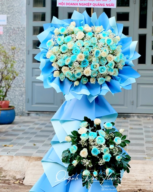 Kệ khai trương tone xanh dương 