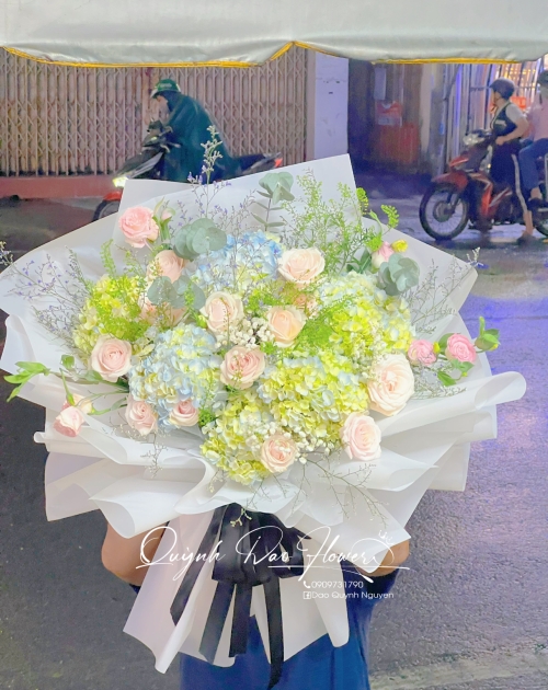 Bó hoa Cẩm Tú cầu tặng nàng thơ