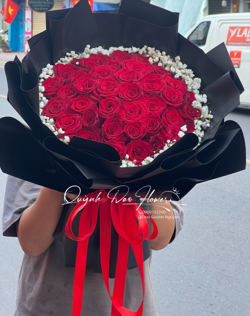 Bó hoa hồng tròn mix baby