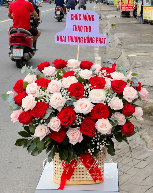 Giỏ hoa tặng sinh nhật đồng nghiệp 