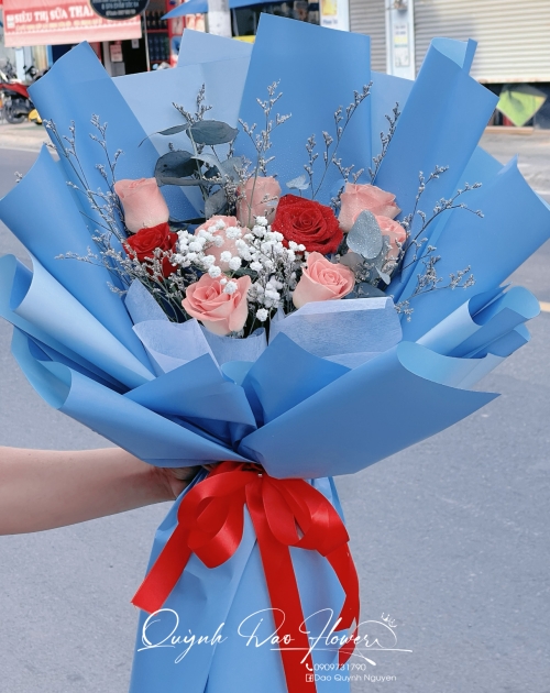 Bó hoa xanh dương 