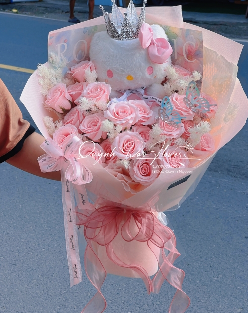 Bó hoa sáp cao cấp hello kitty màu hồng 