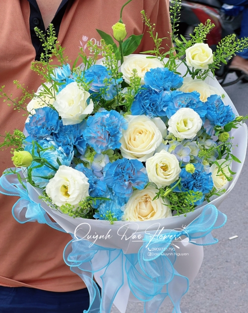 Bó hoa hồng xanh dương quận 12