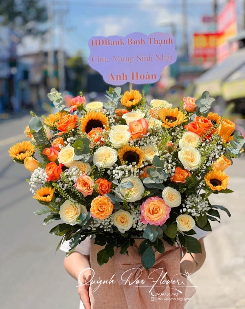 Giỏ hoa hướng dương mix Hồng cam