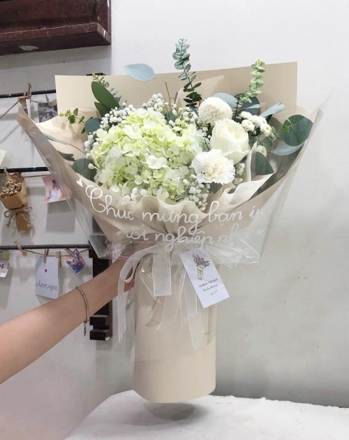 Bó hoa Cẩm Tú cầu mix nhẹ nhàng 