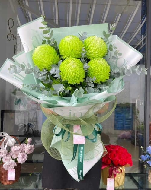 Bó hoa cúc mẫu đơn màu xanh lá