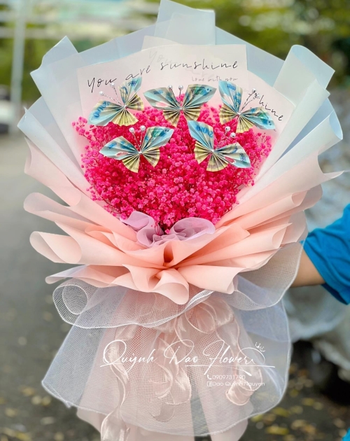 Bó hoa bi mix hoa bướm tiền 