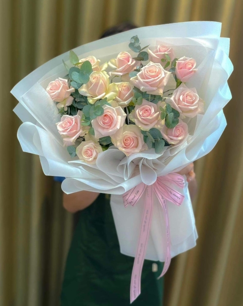 Bó hoa Hồng kem tặng tốt nghiệp 