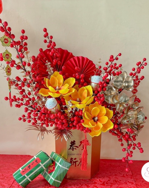 Hoa để trưng bàn