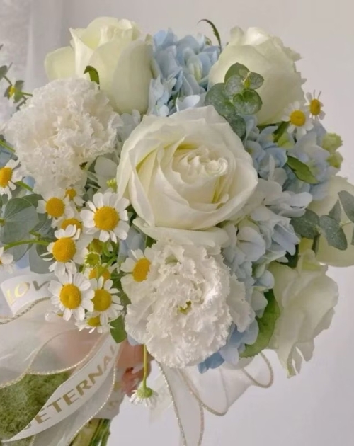 Bó hoa cưới mix Cẩm Tú cầu 