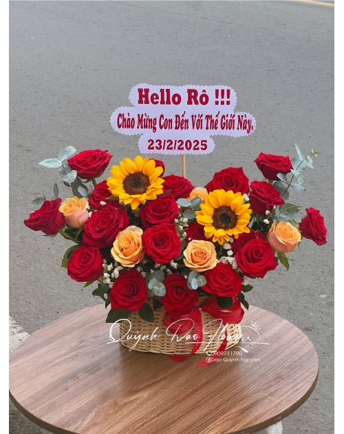 Bó hoa tặng chào mừng 