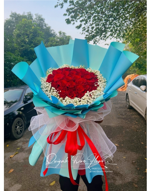 Bó hoa Hồng đỏ mix baby