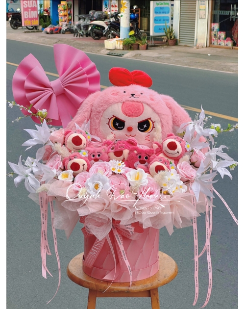 Hộp hoa gấu bông tone hồng 