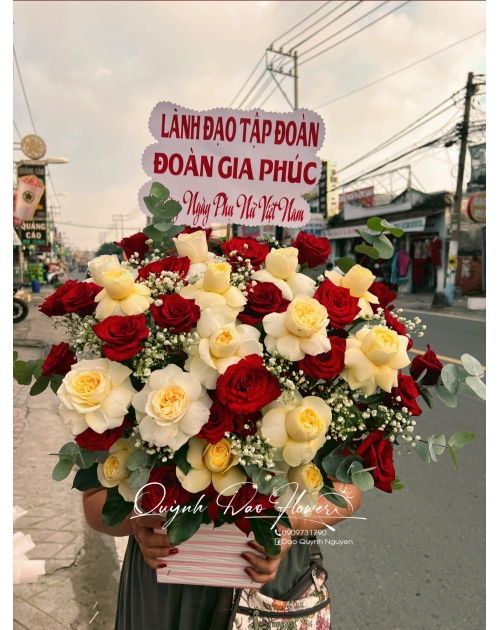 Giỏ hoa để bàn, hoa chúc mừng 