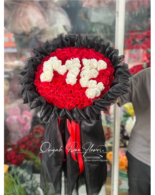 Bó hoa voan chữ mẹ